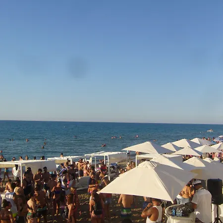 Casaleo Campofelice Di Roccella